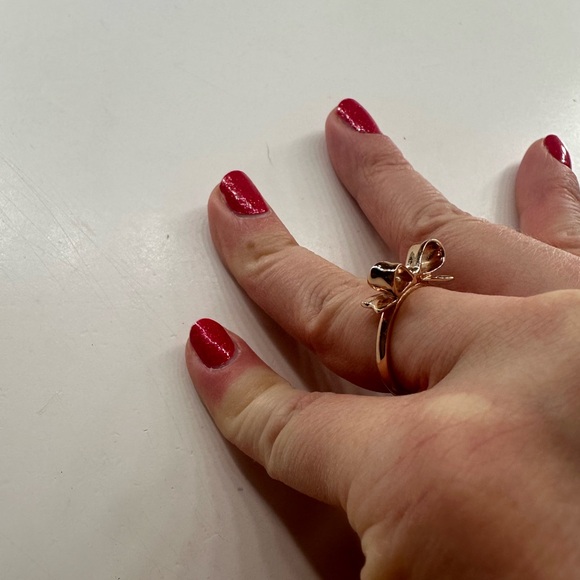 Kate Spade Bow Ring in Rose Gold - Picture 5 of 6